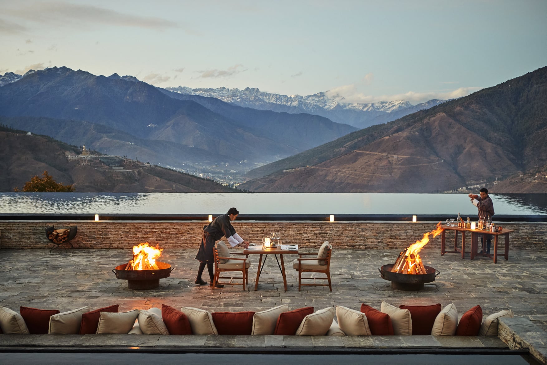 Luxury <yellow-tag>Tours</yellow-tag>